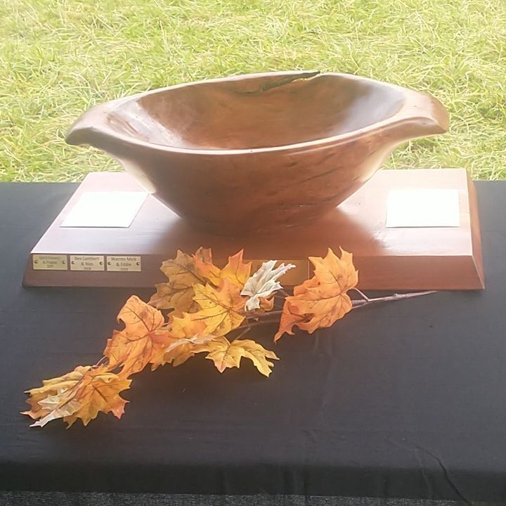 fall-foliage-trophy.jpg